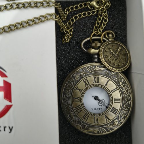 Retro Hollow Locomotive Pocket Watch with Pendant Accessories